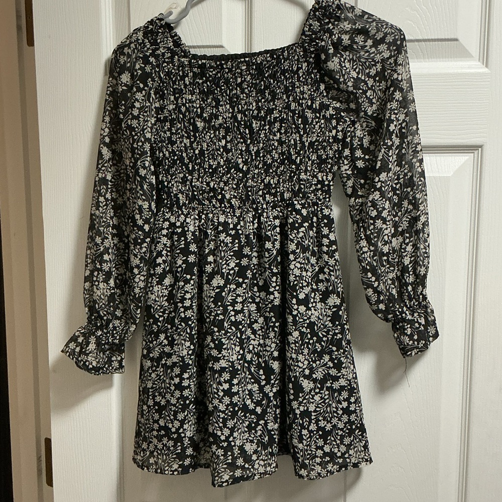 Art Class Black and White Floral Dress